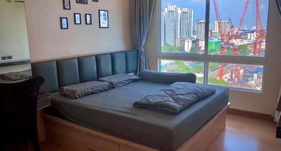 For sale 1 bed condo in Huai Khwang, Bangkok