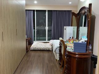 À vendre 2 chambres condo à Yan Nawa, Bangkok