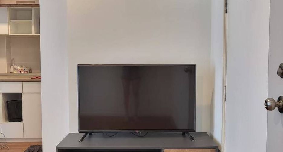 For sale 1 bed condo in Mueang Udon Thani, Udon Thani