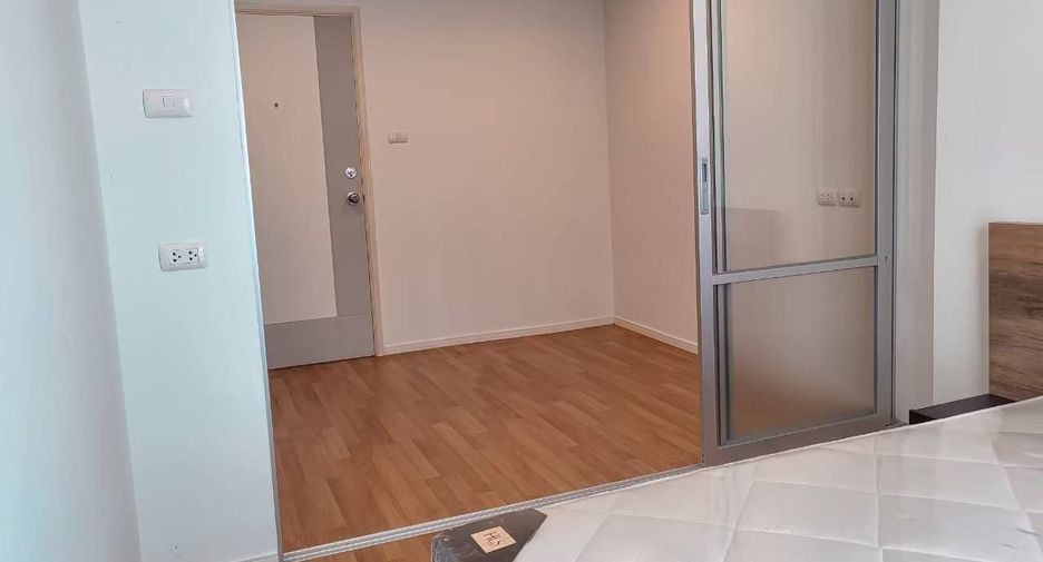 For sale 1 bed condo in Mueang Udon Thani, Udon Thani