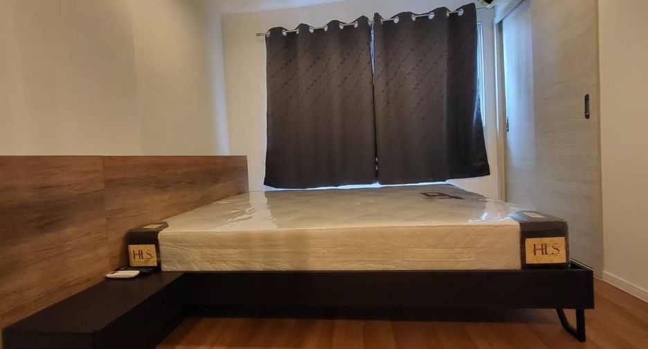 For sale 1 bed condo in Mueang Udon Thani, Udon Thani