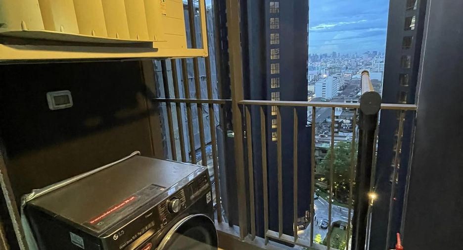 For sale 1 bed condo in Huai Khwang, Bangkok