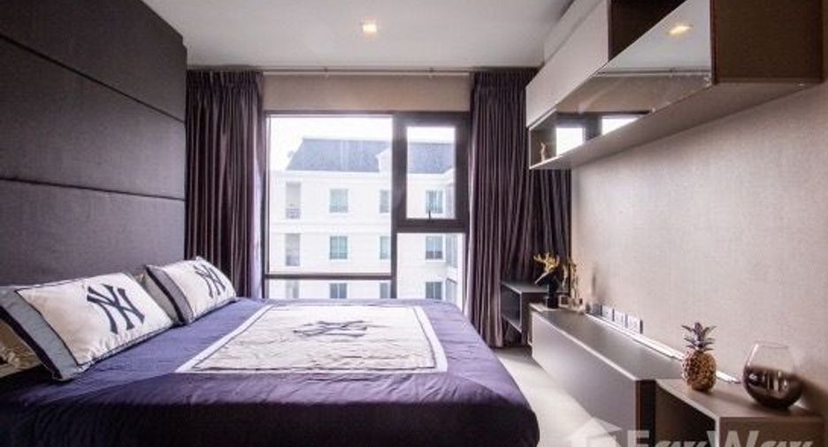 For sale 2 bedrooms condo in Khlong Toei, Bangkok
