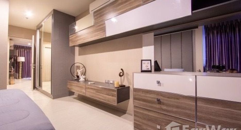 For sale 2 bedrooms condo in Khlong Toei, Bangkok
