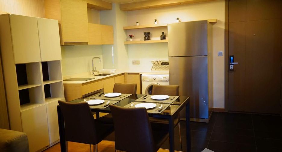 For sale 1 bed condo in Watthana, Bangkok