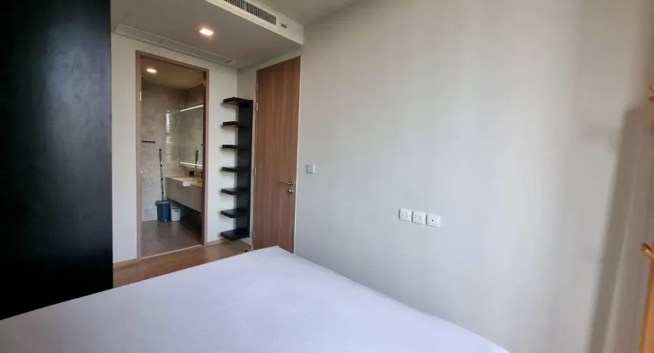For sale 1 bed condo in Watthana, Bangkok