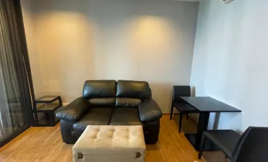 À vendre 1 chambre condo à Watthana, Bangkok
