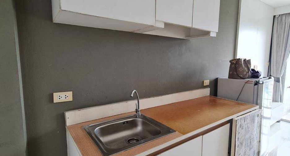 For sale studio condo in Mueang Chon Buri, Chonburi