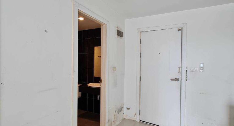 For sale studio condo in Mueang Chon Buri, Chonburi