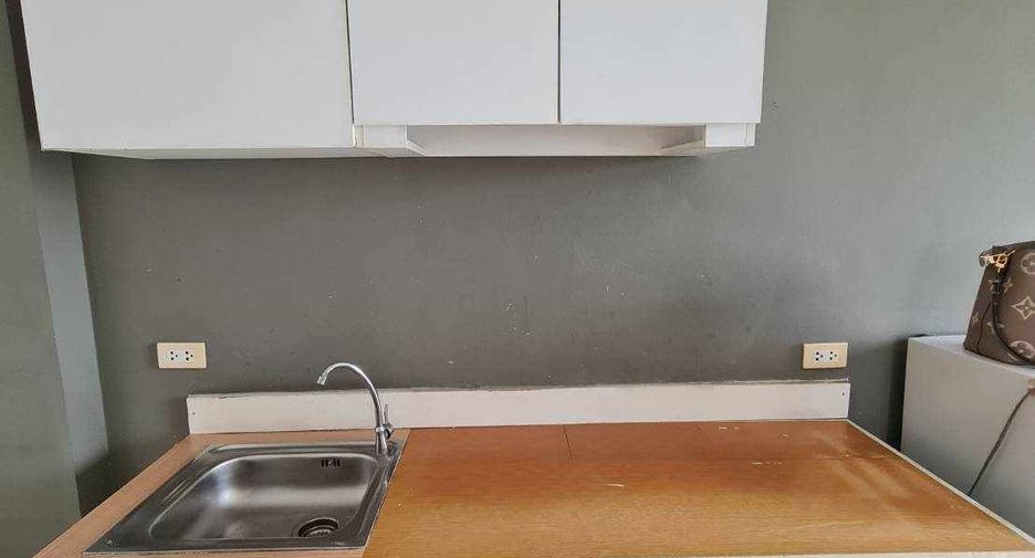 For sale studio condo in Mueang Chon Buri, Chonburi