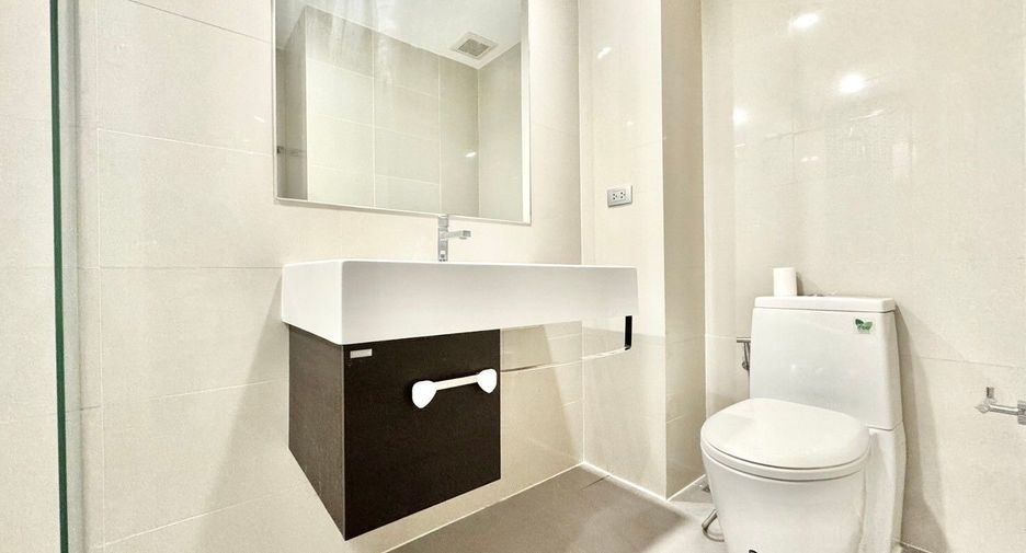 For sale 1 bed condo in Bang Na, Bangkok