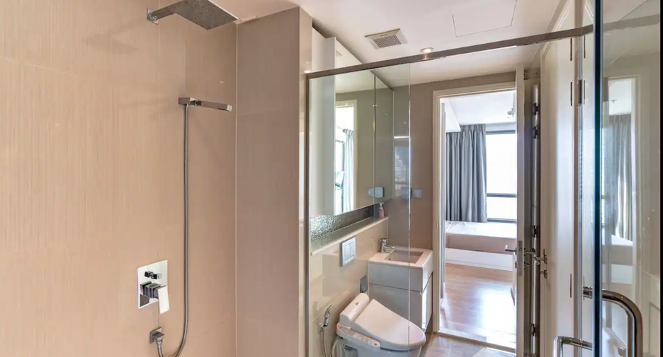 À vendre et à louer 1 chambre condo à Watthana, Bangkok