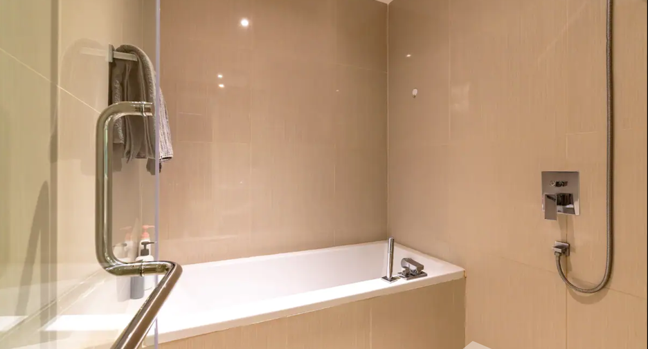 À vendre et à louer 1 chambre condo à Watthana, Bangkok