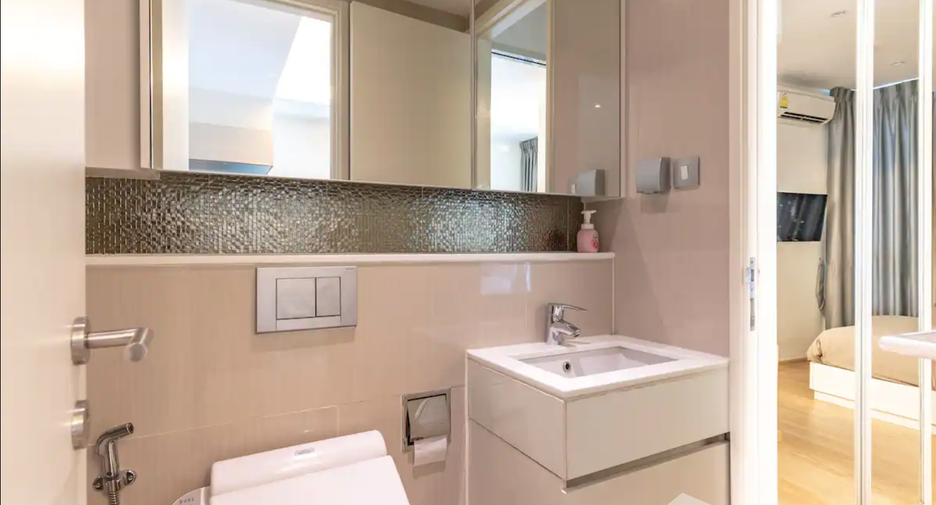 À vendre et à louer 1 chambre condo à Watthana, Bangkok