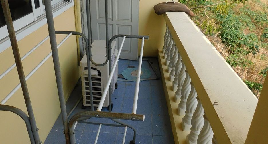For sale 6 bedrooms house in Ban Chang, Rayong
