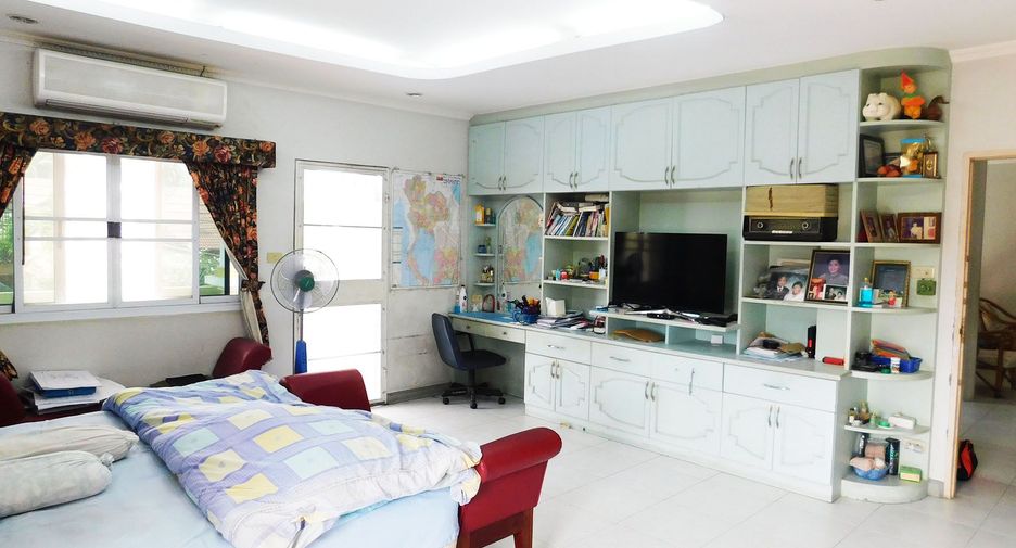 For sale 6 bedrooms house in Ban Chang, Rayong