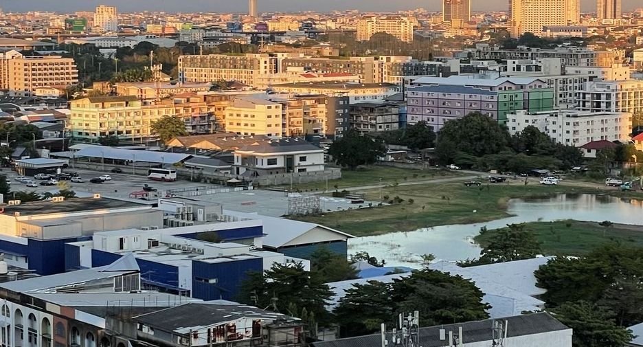 À vendre 1 chambre condo à Mueang Samut Prakan, Samut Prakan