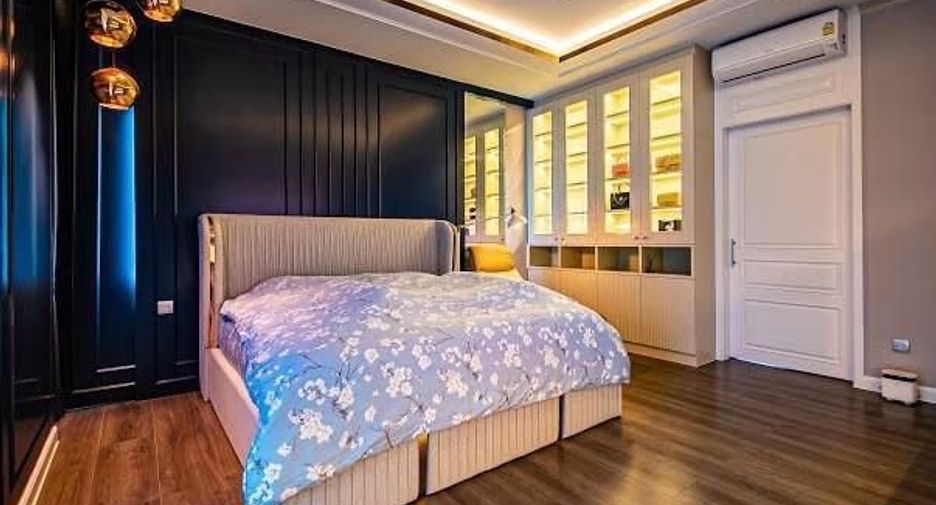 For sale 4 bedrooms house in Bang Bua Thong, Nonthaburi