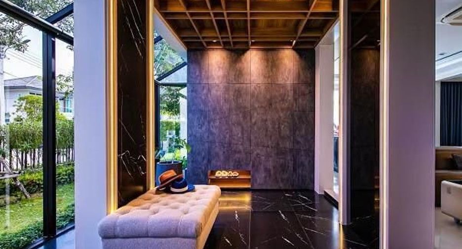 For sale 4 bedrooms house in Bang Bua Thong, Nonthaburi