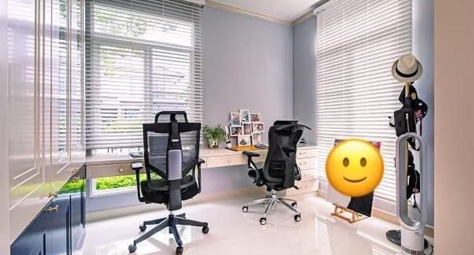 For sale 4 bedrooms house in Bang Bua Thong, Nonthaburi