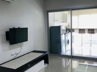 À vendre 1 chambre condo à Huai Khwang, Bangkok