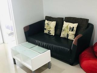 À vendre 1 chambre condo à Huai Khwang, Bangkok