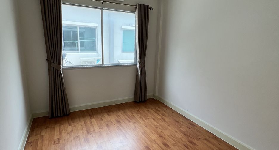 Reihenhaus zum Kauf mit 3 Zimmer in Bang Kruai, Nonthaburi