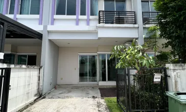 For sale 3 bedrooms townhouse in Bang Kruai, Nonthaburi