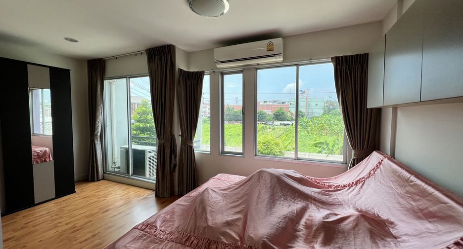 Reihenhaus zum Kauf mit 3 Zimmer in Bang Kruai, Nonthaburi