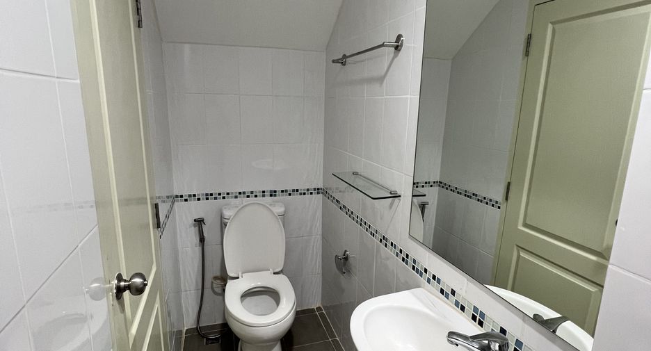 Reihenhaus zum Kauf mit 3 Zimmer in Bang Kruai, Nonthaburi