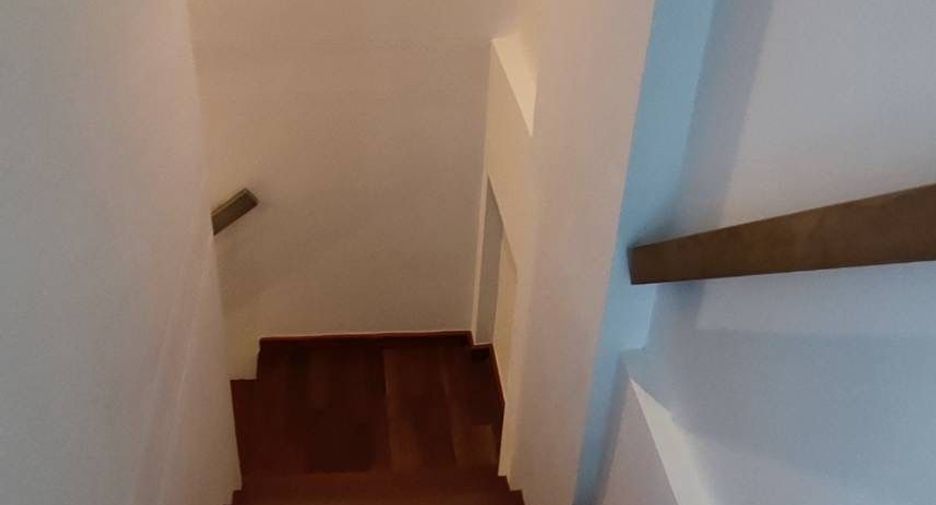 Продажа 2 спальни кондо в Щаттхана, Бангкок