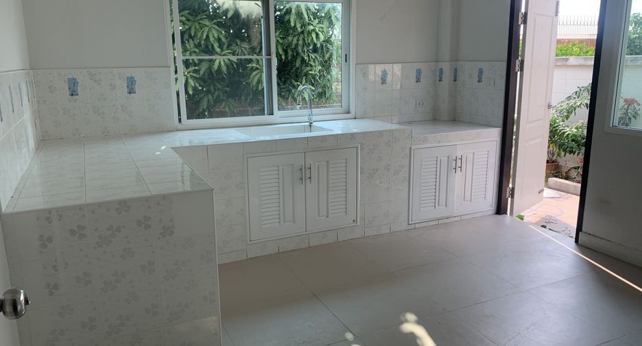 For sale 3 bedrooms house in Bang Bua Thong, Nonthaburi