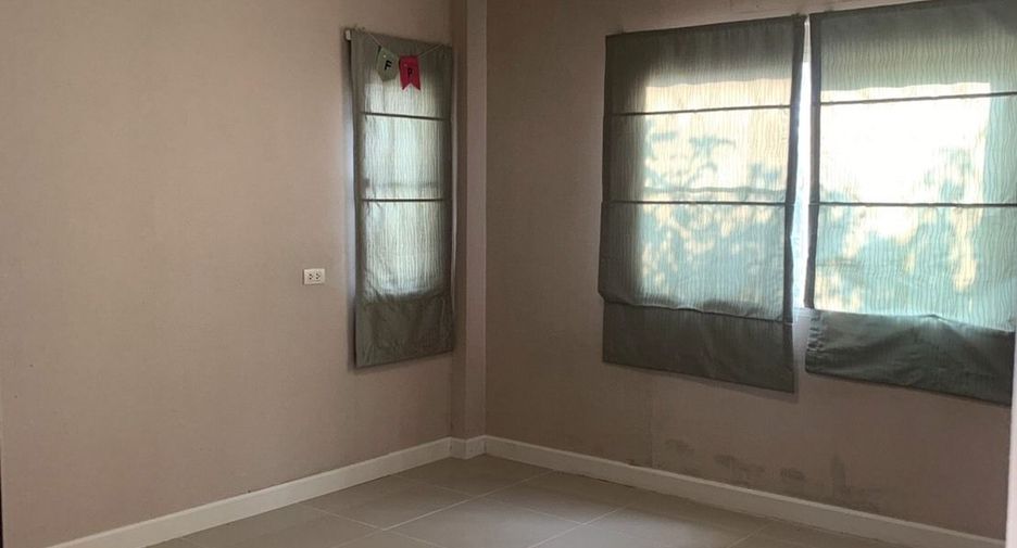 Haus zum Kauf mit 3 Zimmer in Bang Bua Thong, Nonthaburi