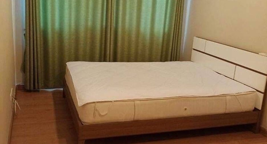 For rent 3 bedrooms townhouse in Pak Kret, Nonthaburi