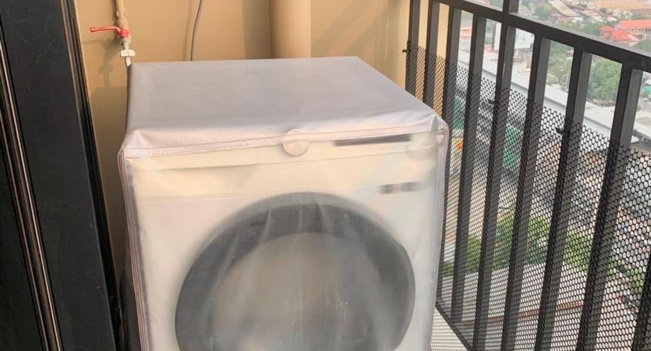 For sale 1 bed condo in Mueang Samut Prakan, Samut Prakan
