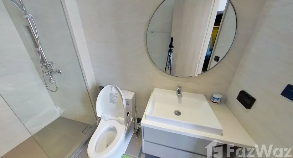 For sale and for rent 1 bed condo in Watthana, Bangkok
