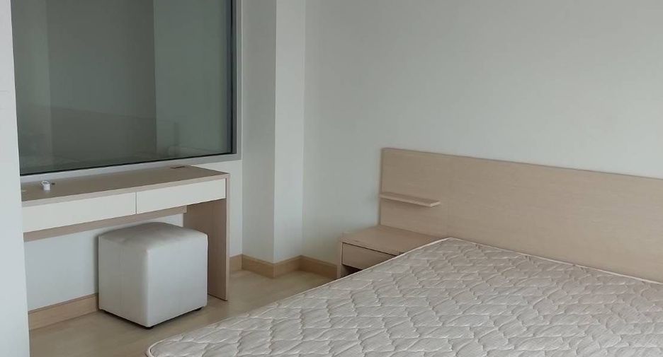 À vendre 1 chambre condo à Huai Khwang, Bangkok