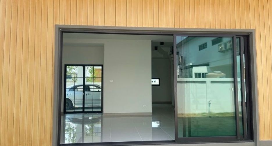 For sale 2 bedrooms house in Khlong Luang, Pathum Thani