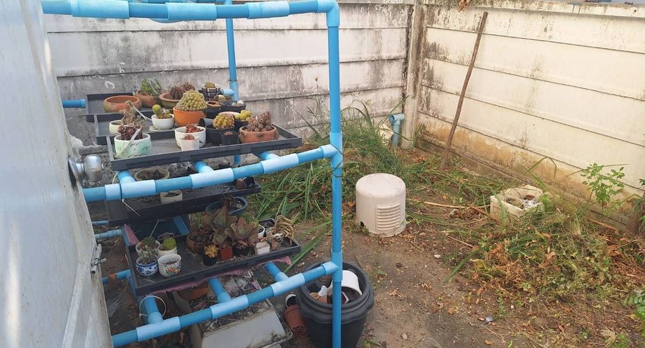 Reihenhaus zum Kauf mit 3 Zimmer in Phutthamonthon, Nakhon Pathom