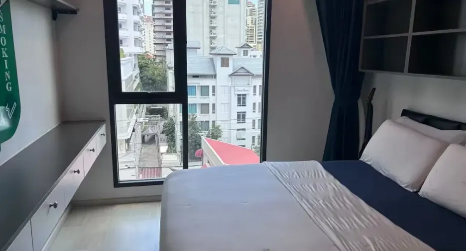 For sale 1 bed condo in Khlong Toei, Bangkok