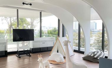 Продажа и аренда 1 кровать кондо в Кхлонг Сан, Бангкок
