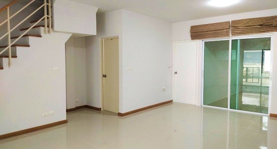 For sale 4 bedrooms townhouse in Pak Kret, Nonthaburi