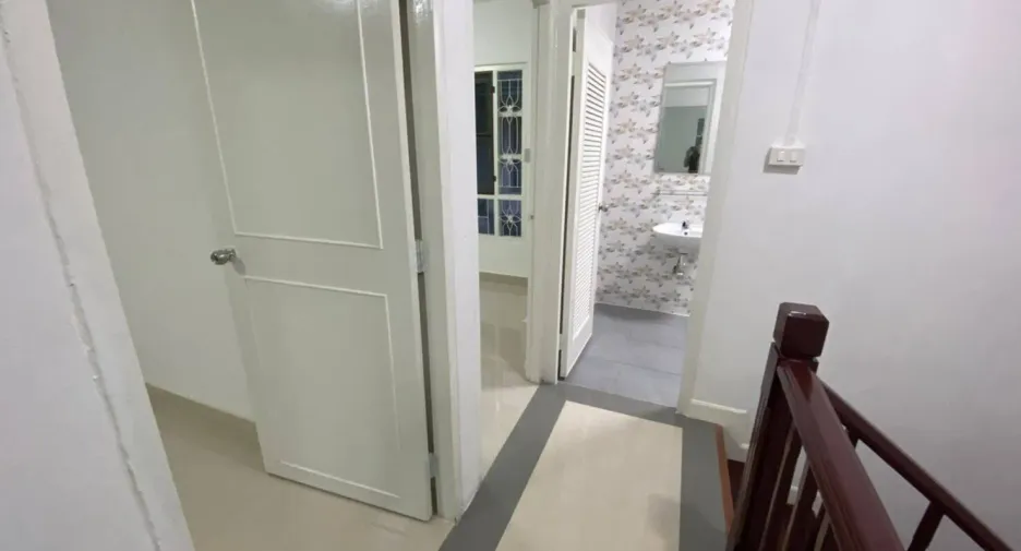 For sale 3 bedrooms house in Khlong Luang, Pathum Thani