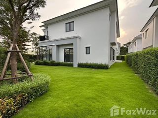Casa en venta de 4 habitaciones en Lat Krabang, Bangkok
