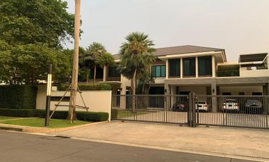 Villa zum Kauf mit 5 Zimmer in Mueang Nonthaburi, Nonthaburi