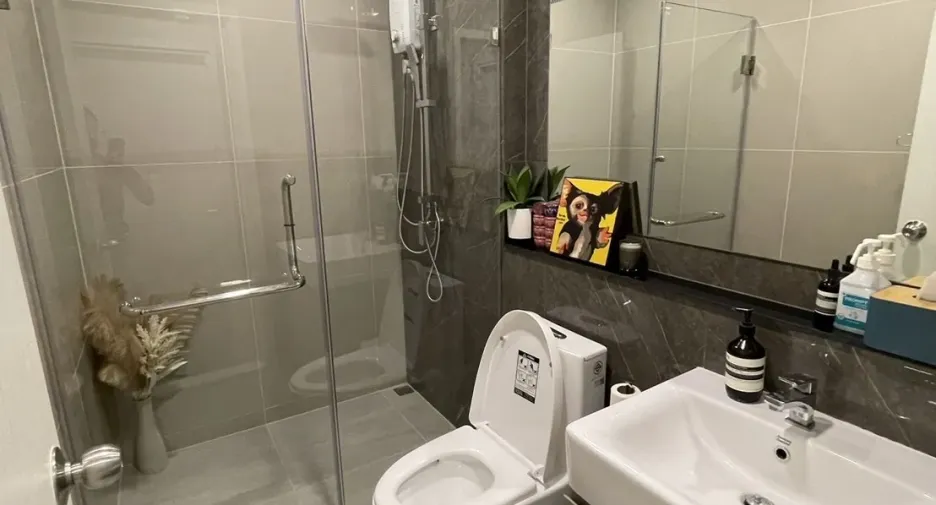 For sale 2 bedrooms condo in Watthana, Bangkok