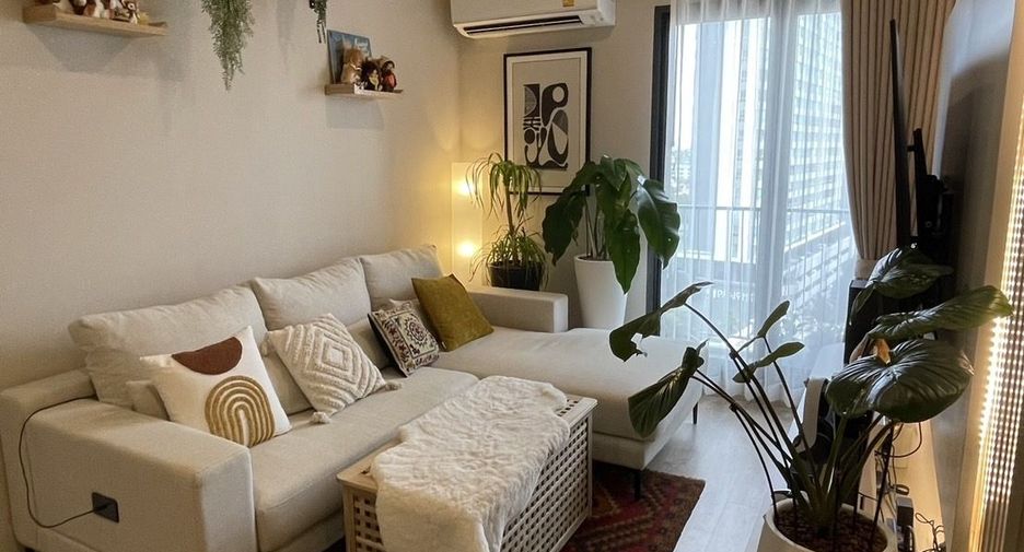 For sale 2 bedrooms condo in Watthana, Bangkok
