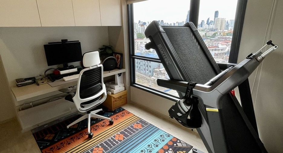 For sale 2 bedrooms condo in Watthana, Bangkok