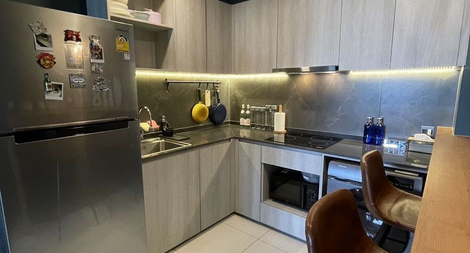 For sale 2 bedrooms condo in Watthana, Bangkok