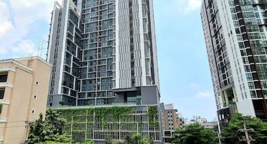 Wohnung zum Kauf mit 1 Zimmer in Khlong San, Bangkok